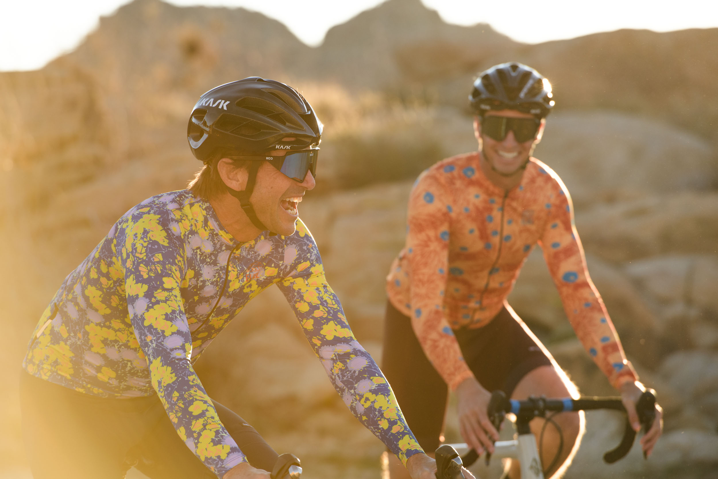gravel cycling in the desert, cycling photoshoot